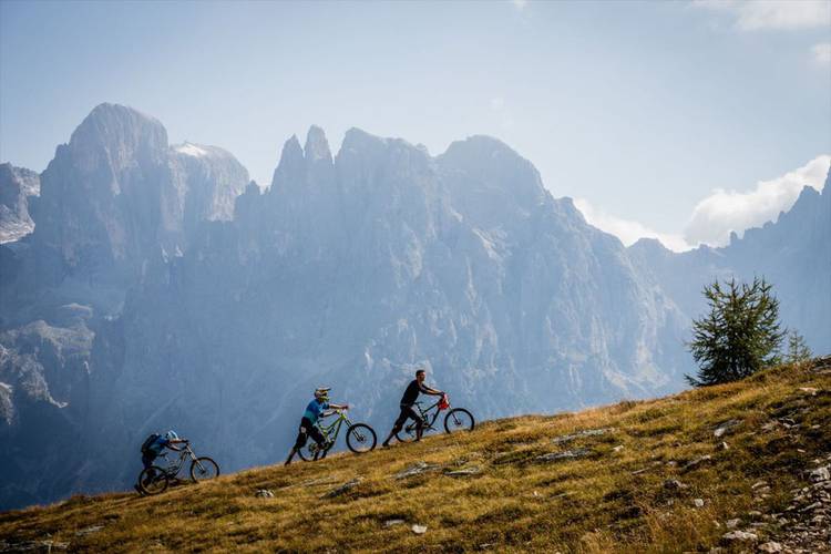 Attivita outdoor Down Hill Alpe Tognola