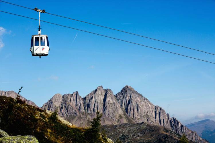 Attivita outdoor cabinovia Alpe Tognola