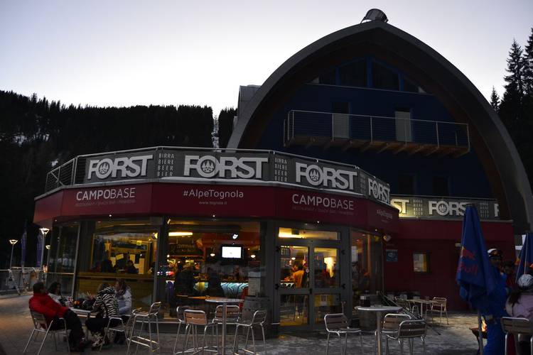 Campo Base attivita Dolomiti Alpe Tognola